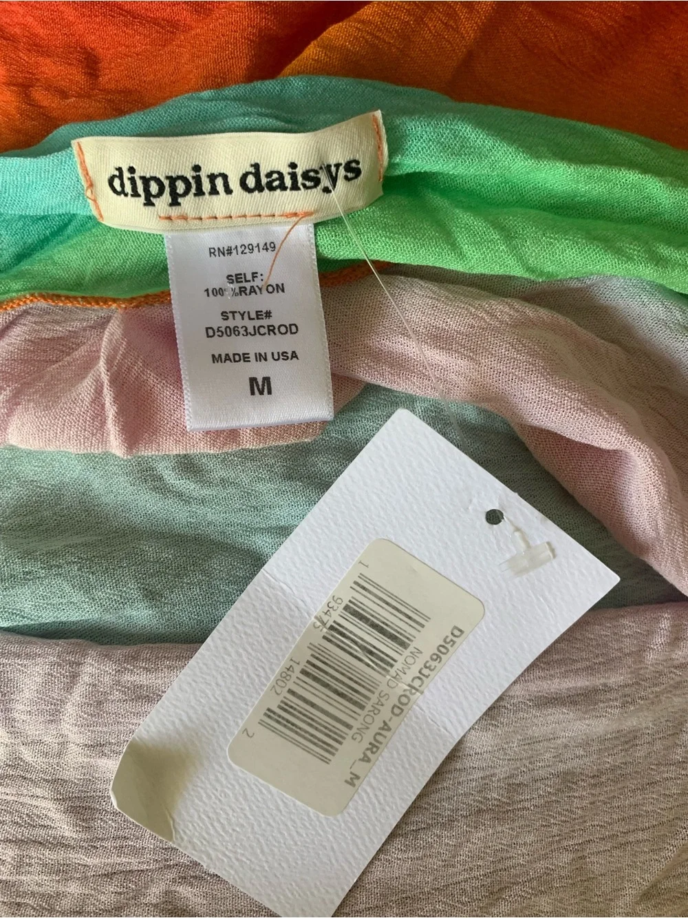 NWT Dippin Daisys Medium Nomad Sarong Aura Rainbow Ombre Beach Swim Cover-Up